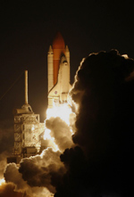 Shuttle Discovery launch photo